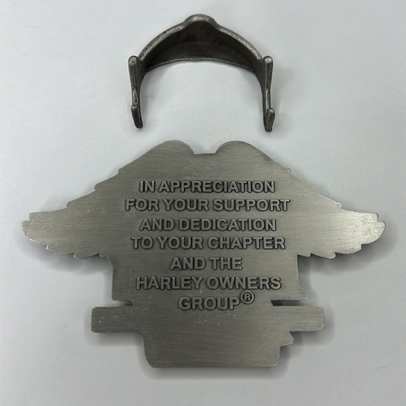 Harley-Davidson HOG 35th Anniversary Collector Metal Plaque with Stand - Picture 4 of 4